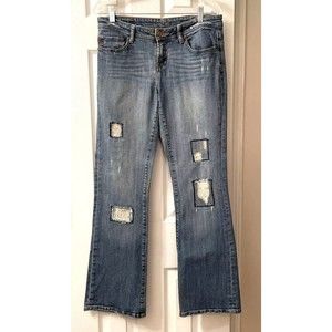 Womens SEVEN 7 Flare Jeans Mid Rise with patches Size 32